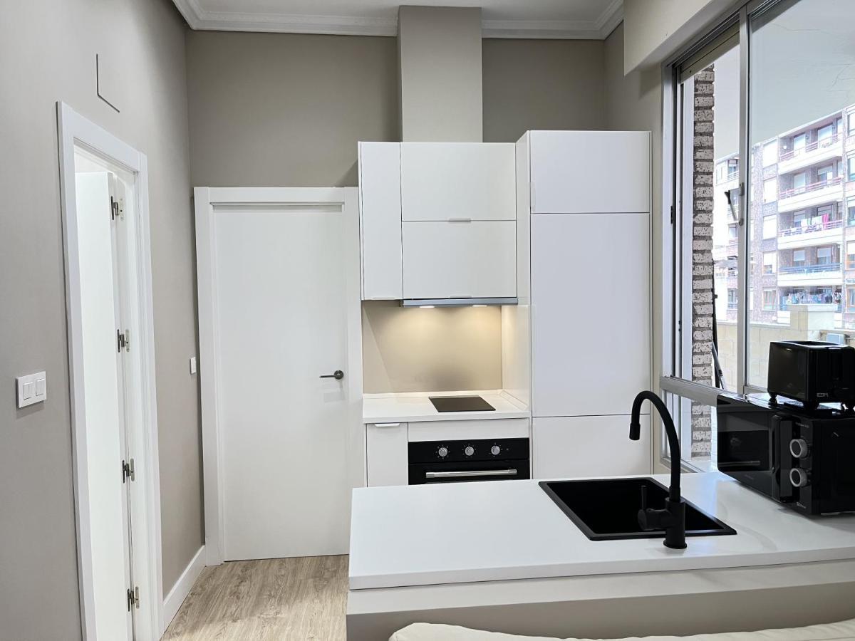 Coqueto Apartamento Торрелавега Екстер'єр фото